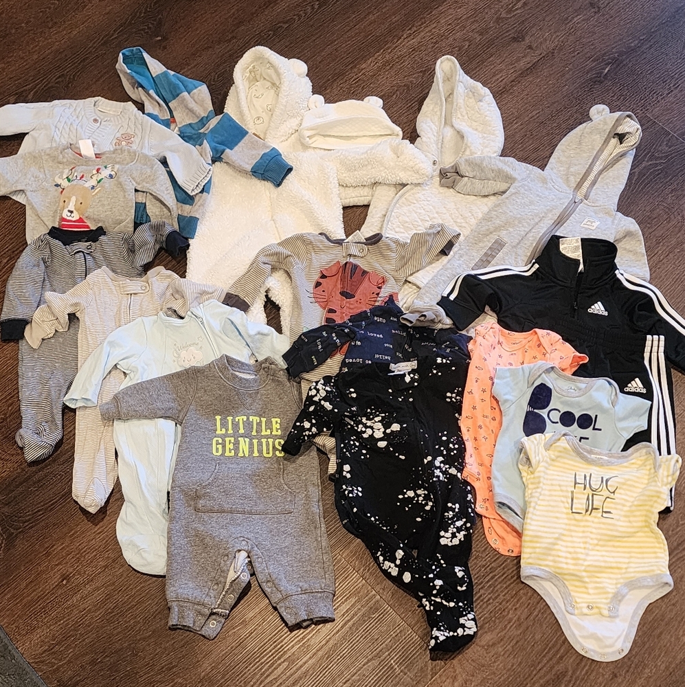 Bundle of 3 Month Baby Clothes 19 Pcs.